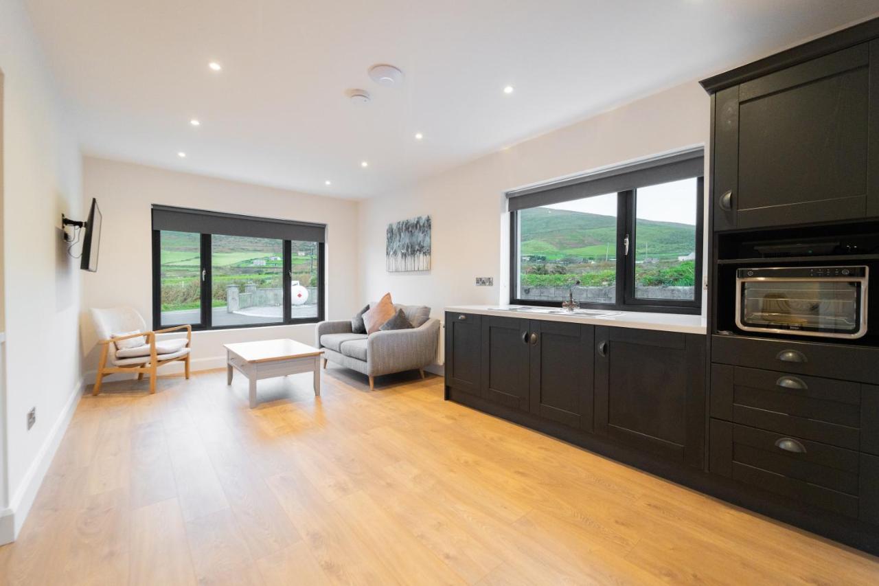 Dingle Way Snug, Luxury Apartment Esterno foto