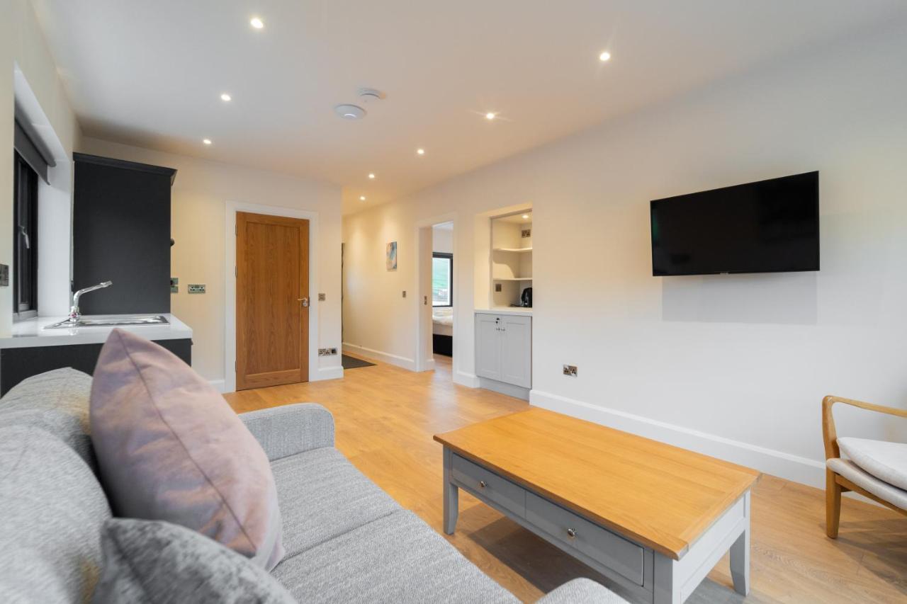 Dingle Way Snug, Luxury Apartment Esterno foto